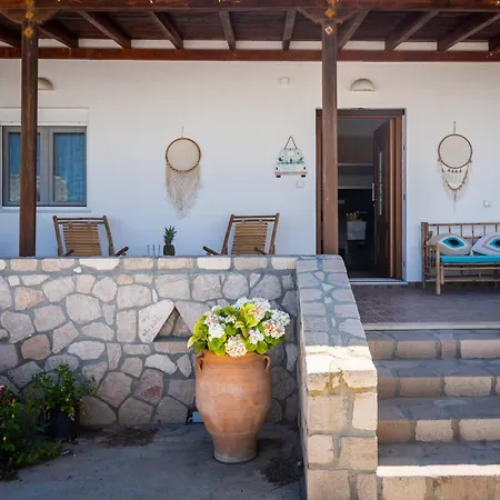 Sunκissed Home - Pollonia Milos * 阿波罗尼亚