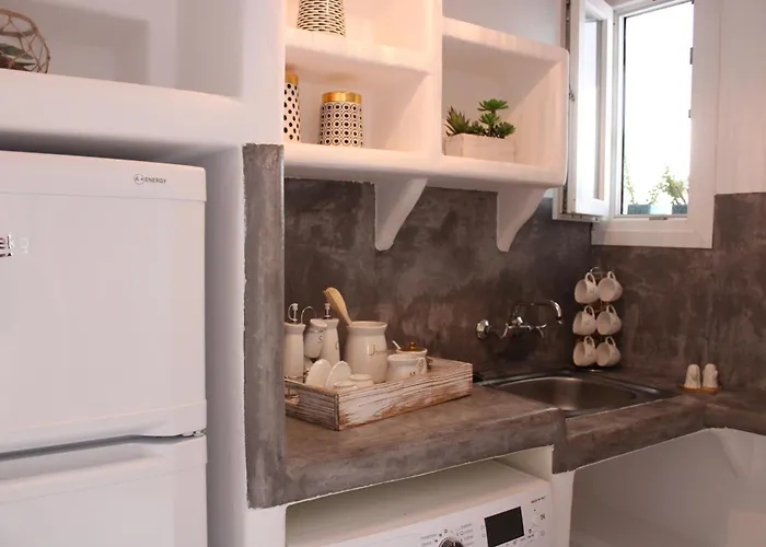 Sunκissed Home - Pollonia Milos