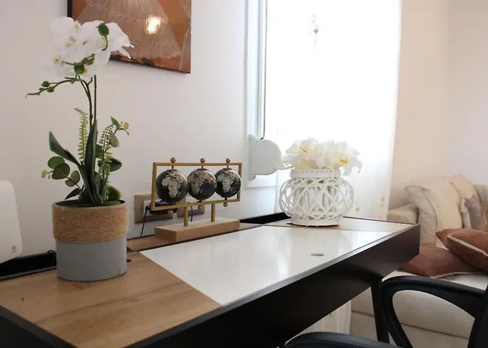 Sunκissed Home - Pollonia Milos