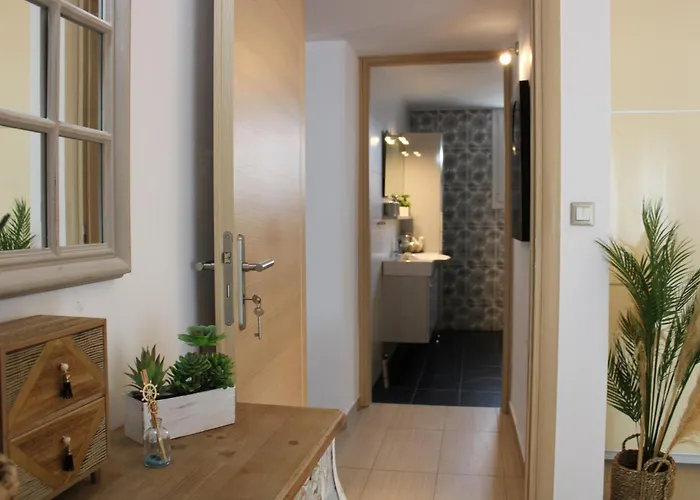 Sunκissed Home - Pollonia Milos 阿波罗尼亚