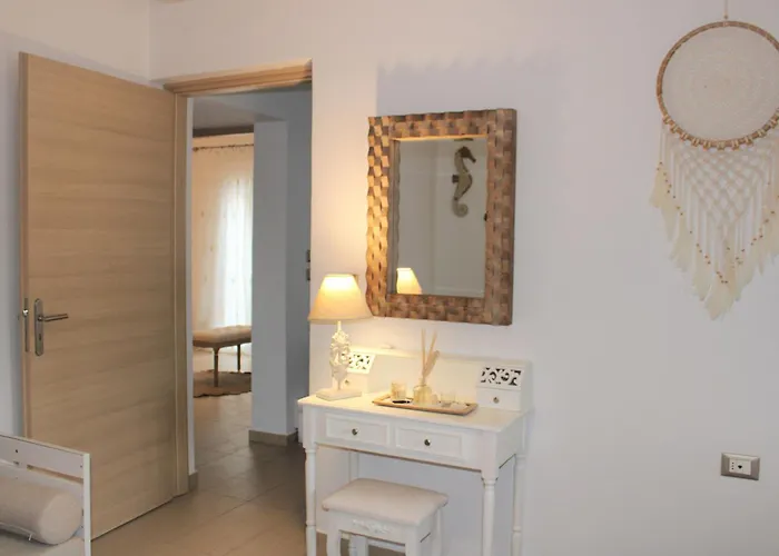 Sunκissed Home - Pollonia Milos 公寓