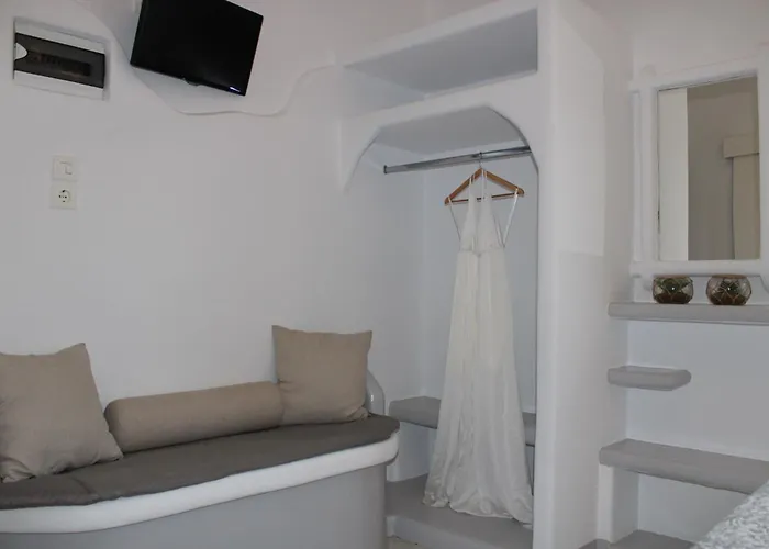 Sunκissed Home - Pollonia Milos